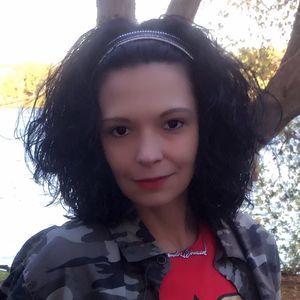 Meet your Posher, Alana